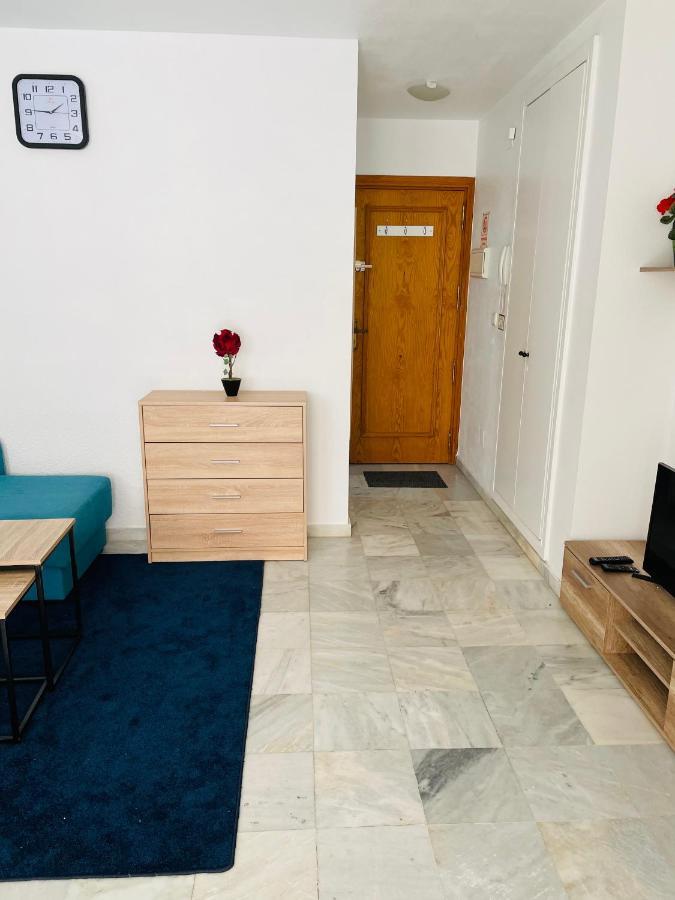 Studio Apartment Vicente Blasco Ibanez, 127 Torrevieja Ngoại thất bức ảnh