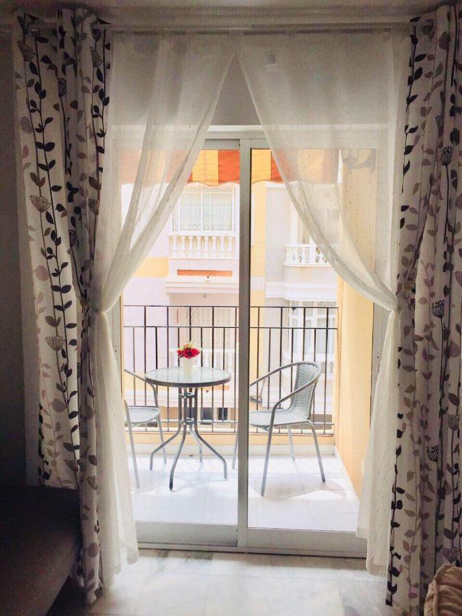Studio Apartment Vicente Blasco Ibanez, 127 Torrevieja Ngoại thất bức ảnh